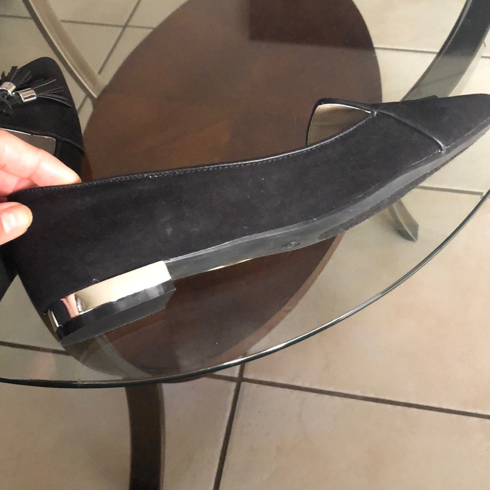 Shoes - Picture 4 of 4